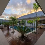 Villa Koya : Luxurious And Modern 3Br Villa In Seminyak!