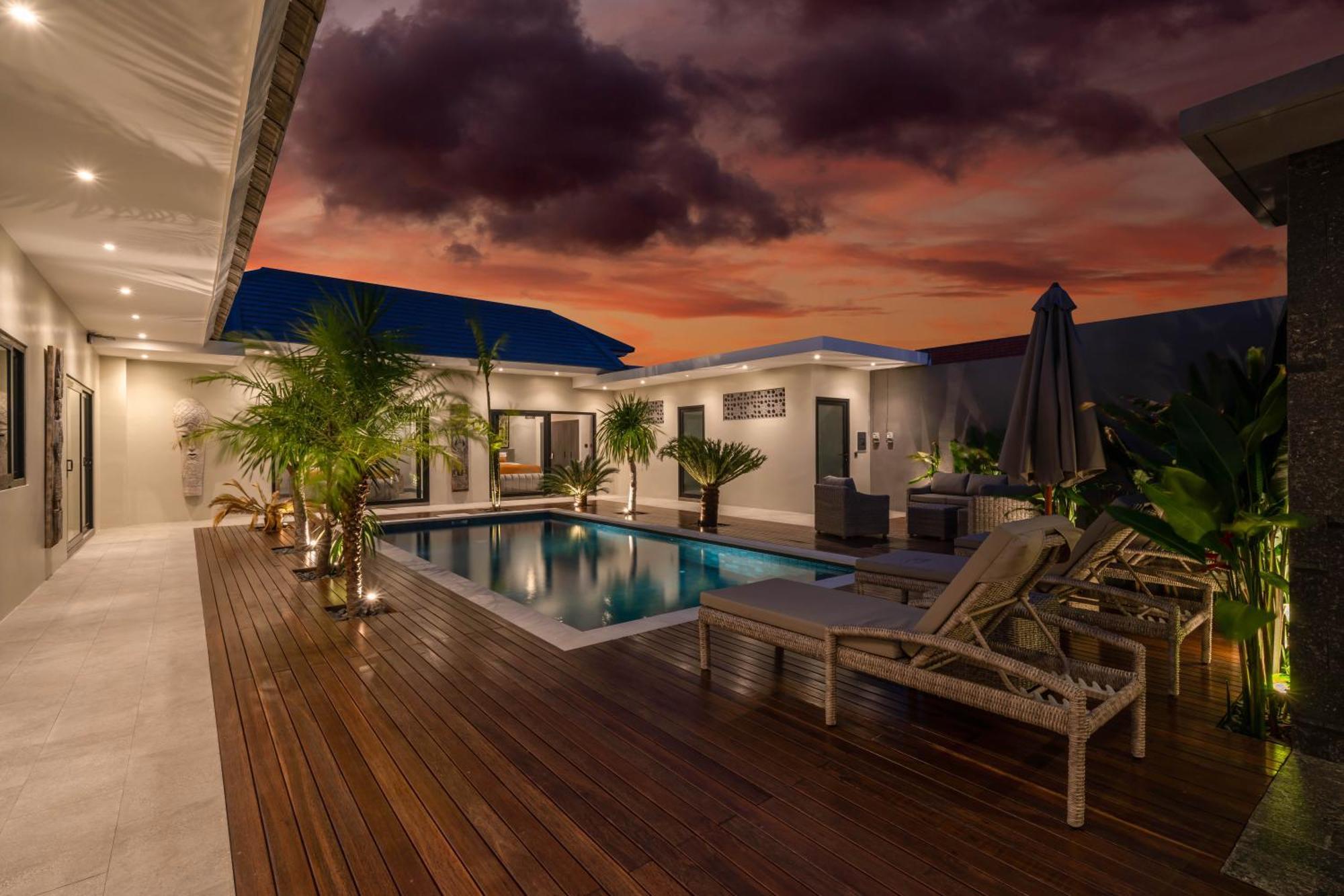 Koya : Luxurious And Modern 3br In Seminyak! *