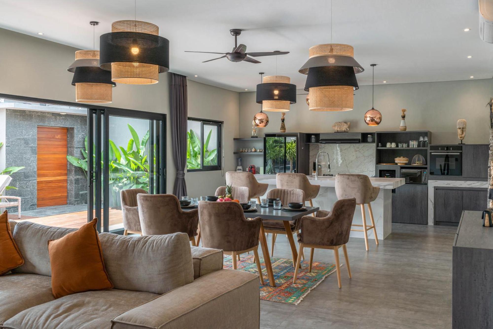 Koya : Luxurious And Modern 3br In Seminyak! Villa