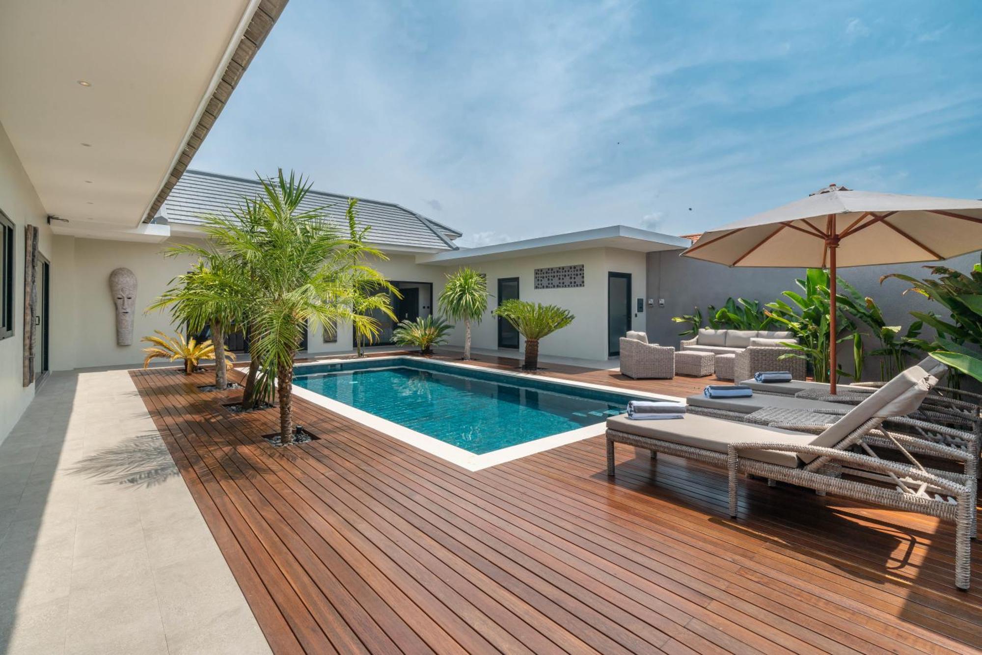 Koya : Luxurious And Modern 3br In Seminyak! Villa *