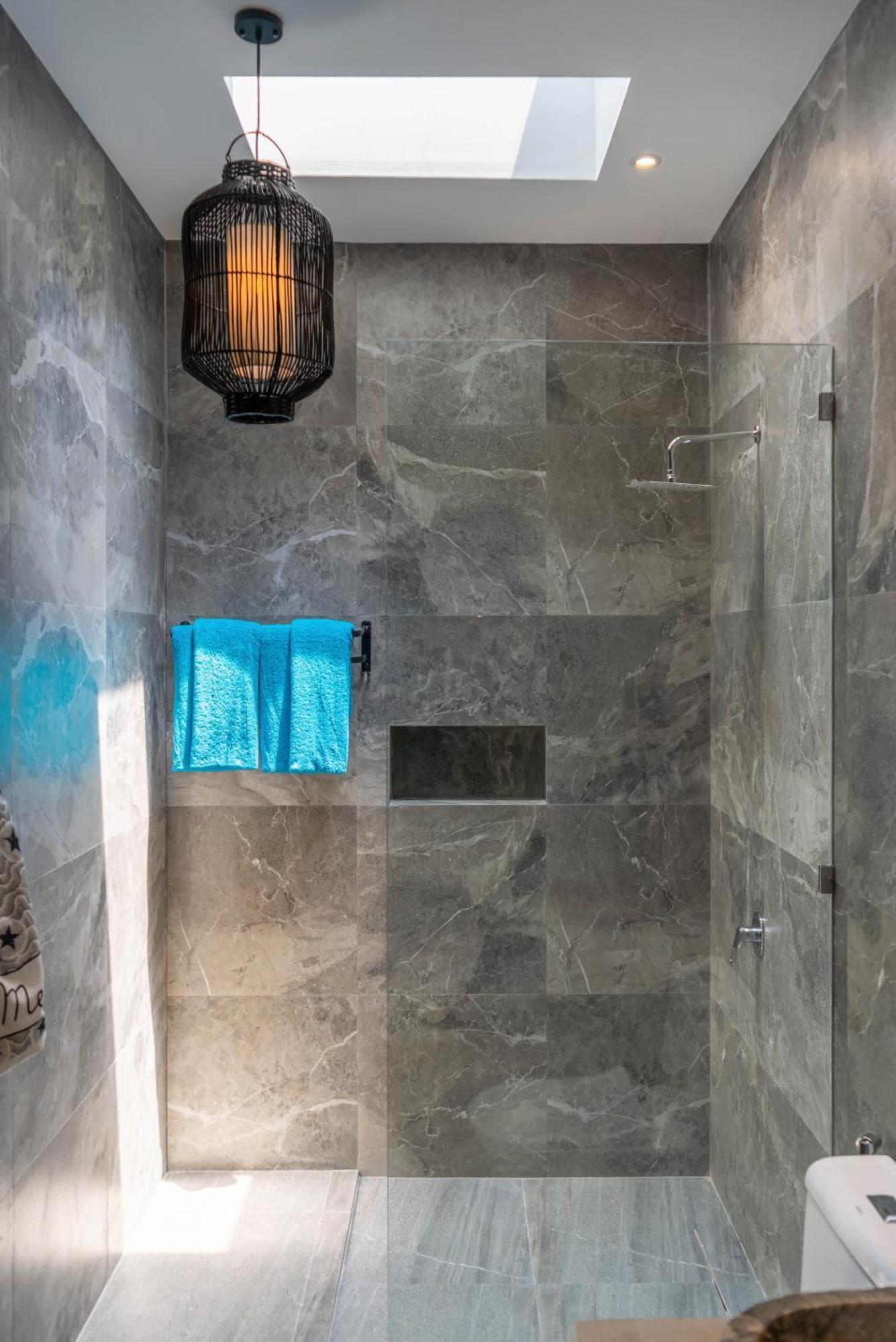 Koya : Luxurious And Modern 3br In Seminyak!